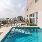 Apartamento Completo Com Varanda - Vila Olimpia