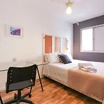Apartamento espaçoso em Pinheiros ao lado do metrô