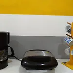 Apartamento Completo Internet 300 MB wifi Netflix ao lado Metrô
