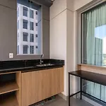 Loft em Moema, próximo ao Metro, com academia e sauna no condomínio