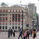 Hotel Neon - próximo a 25 de março, Bom Retiro e Brás, á 2min do mirante Sampa SKY e pista de skate Anhangabaú