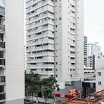 Br304 Studio Moderno Prox. Ao Shopping Frei Caneca