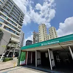 Apartamento recémreformado, silencioso e com infraestrutura de lazer na Vila Madalena
