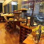 Estanplaza International