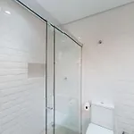 OBA 3 - Estúdio confortável na Vila Madalena