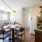 Grande Apartamento No Bras Com Piscina/Metro Bras