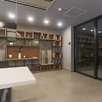 BHomy Pinheiros Estiloso e jovem V1014