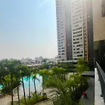 Apto Garden - Resort Com Piscina Borda Infinita Sp