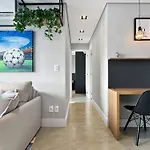 2 Bedroom 1 Suite Pool Allianz Park Bourbon Mall