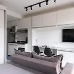 Estudio Tranquilo Com Varanda - Moema