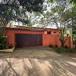 Refugio Com Piscina E Churrasqueira