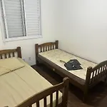 Apartamento bem Localizado