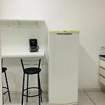 Studio Terreo No Bairro Tremembe-Sp