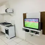 Studio Terreo No Bairro Tremembe-Sp