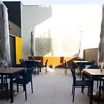 Studio Em Pinheiros Com Piscina Incrivel!
