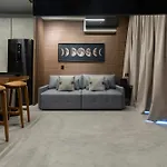 Vn Millenium - Studios Por Temporada