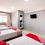 OYO Hotel Boneville, São Paulo
