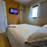 Flats Em Moema: Metro, Wifi, Ar E Manobrista