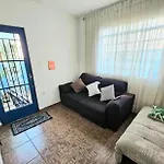 Casa Espacosa Ate Pessoas