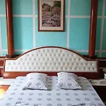 North Palace Hotel