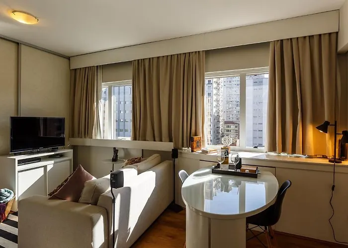 Ct1005 Flat Com Limpeza Diaria Na Bela Vista