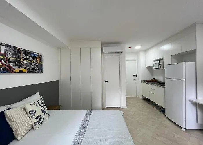 P209 - Sua Casa Em Pinheiros | Metro Oscar Freire