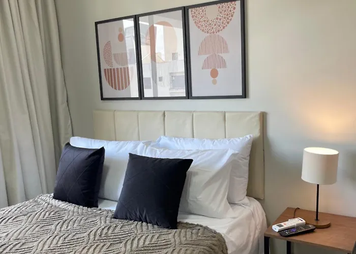 Studio Novo Em Pinheiros A 6 Min A Pe Do Metro Fradique Coutinho