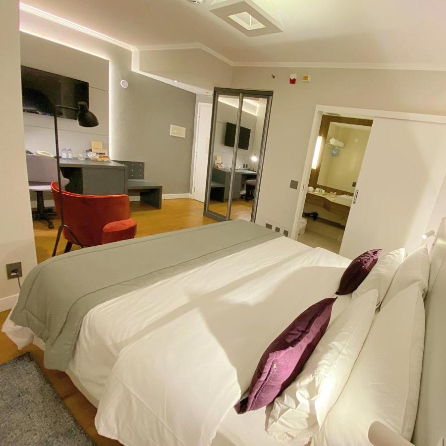 Clarion Faria Lima Hotel 5*