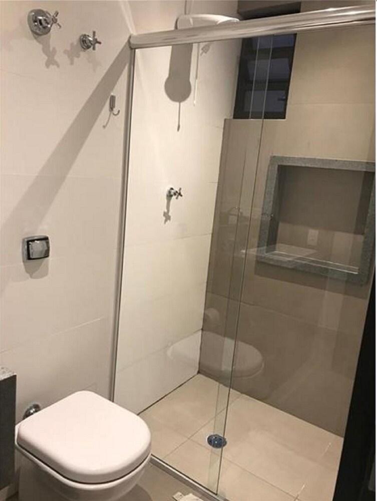 Uniclass Pinheiros Hotel