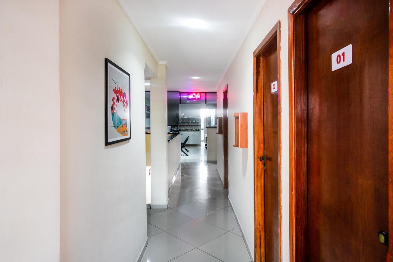 Oyo Tenda Hotel