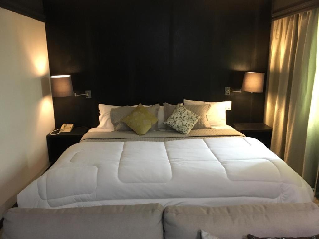 Shopping Olimpia Hotel 4*
