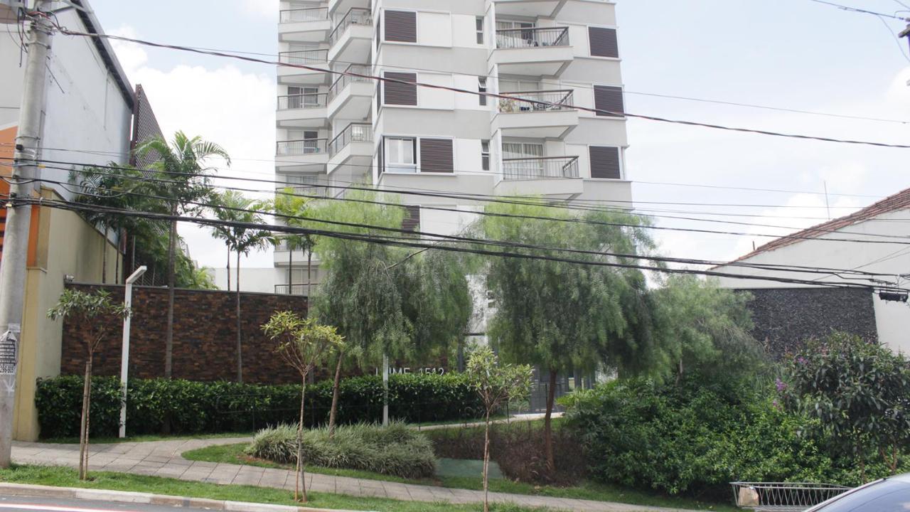 Studio Coladinho Ao Allianz Parque Com Ac
