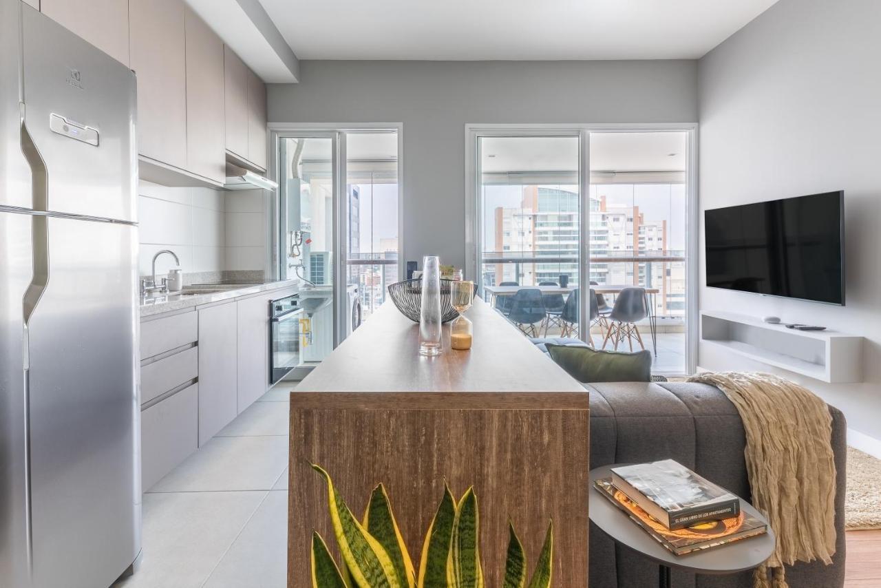 Apartamento Completo Com Varanda - Vila Olimpia *