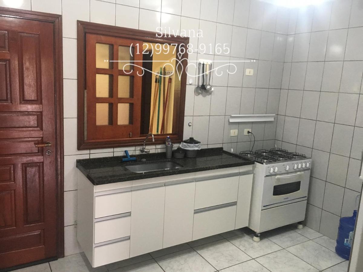 Sobrado Condominio Saint Camille Praia Tabatinga Caraguatatuba Sp Casa de férias *