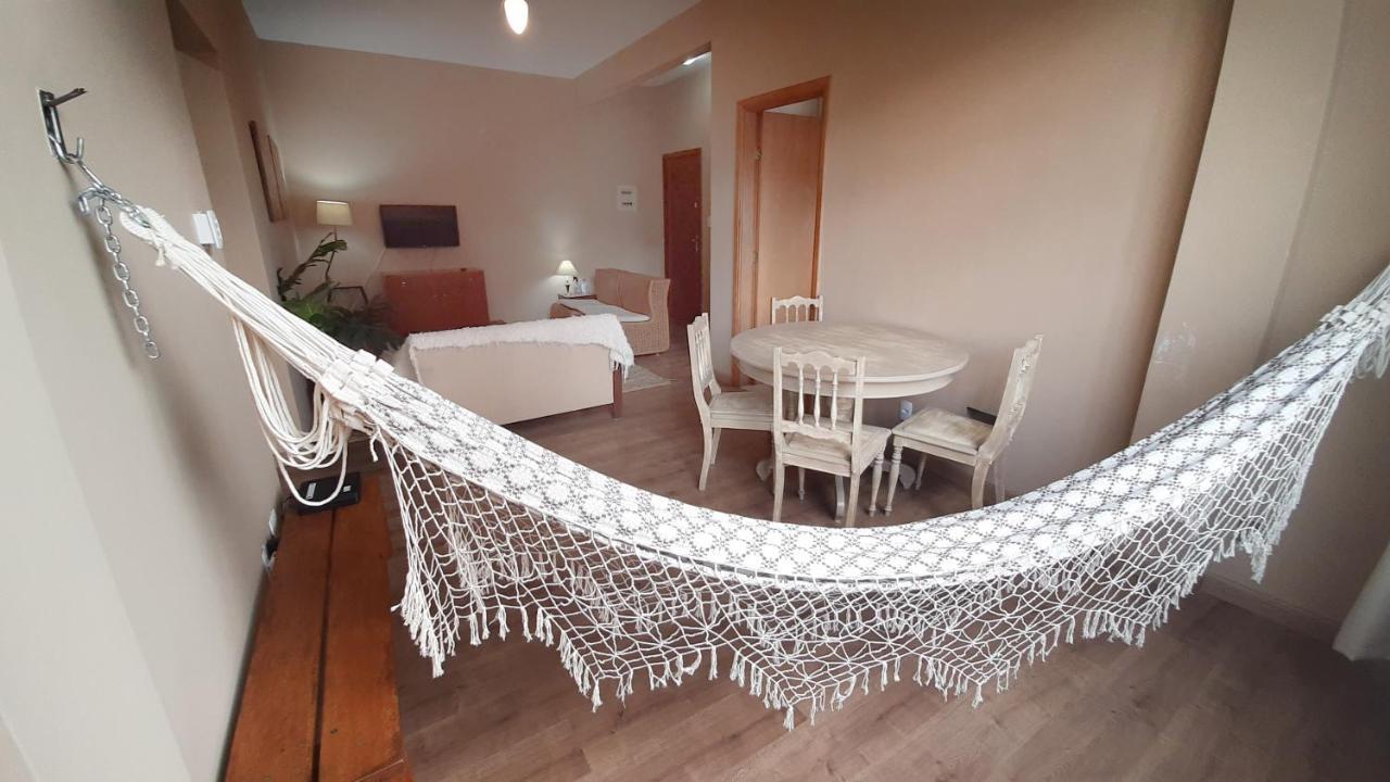 Apartamento Apto Grande Com Rede De Descanso Na Sala | Wifi 100 Mb *