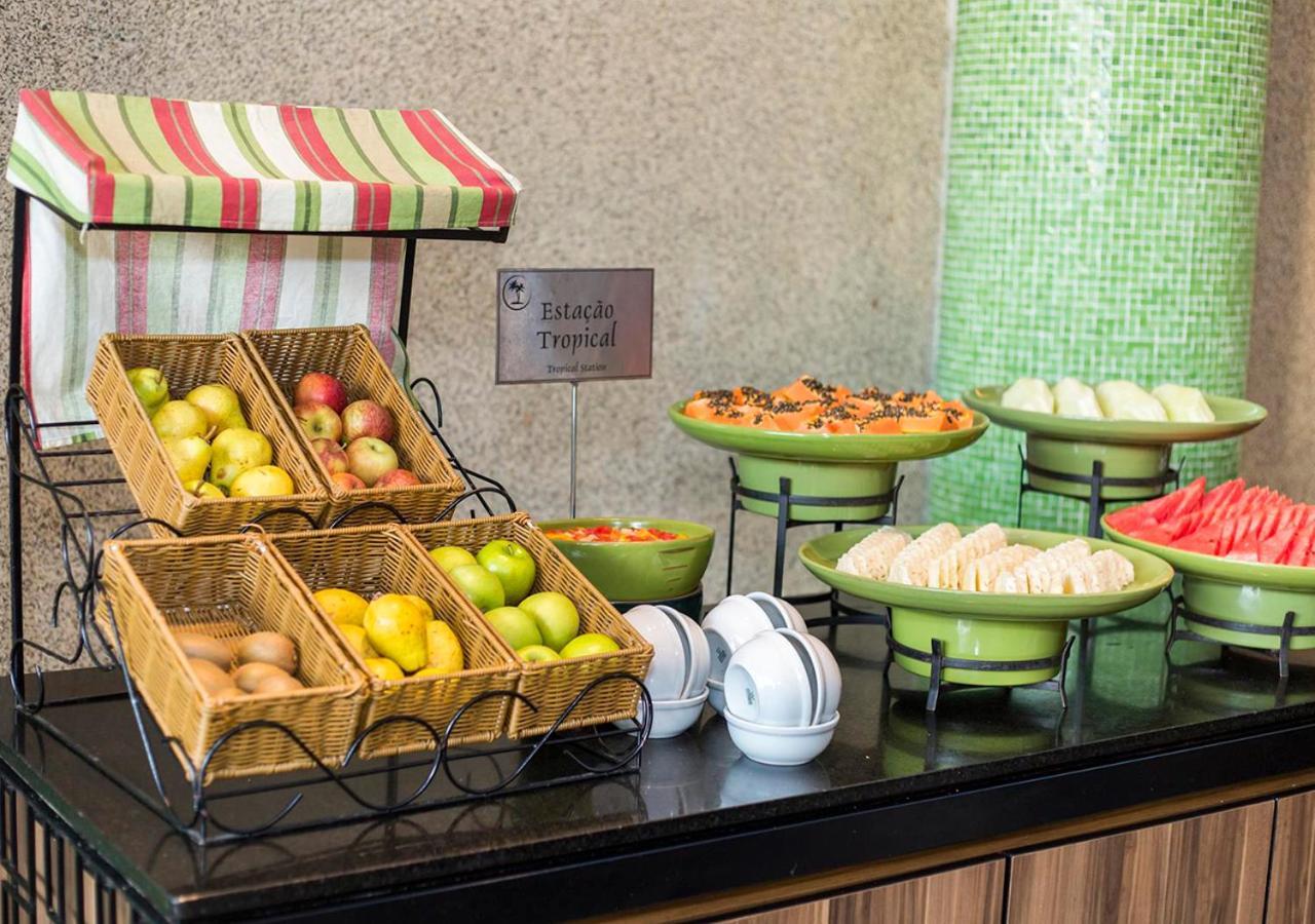 Hotel Estanplaza International 4*