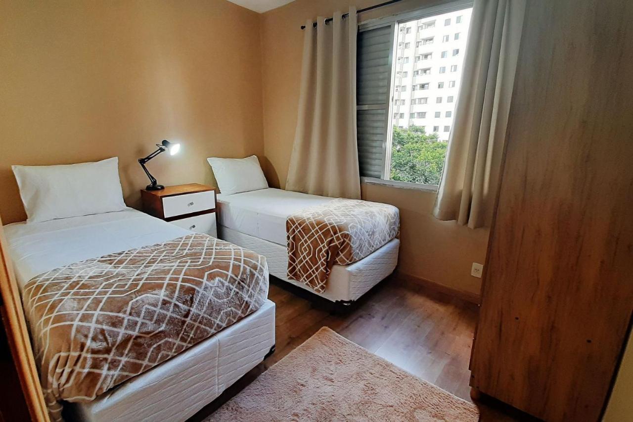 Apto Grande Com Rede De Descanso Na Sala | Wifi 100 Mb Apartamento