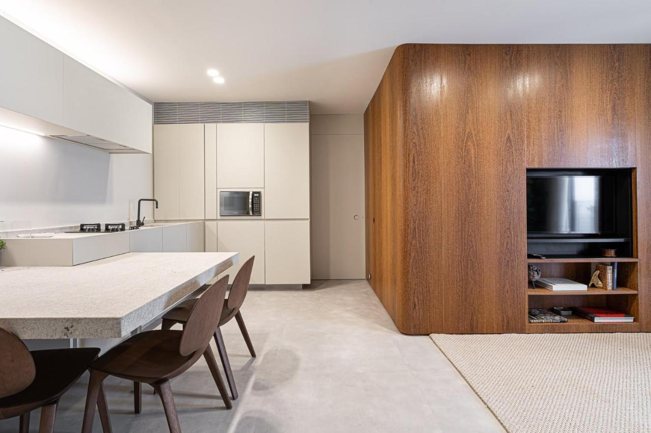 Excelente Flat No Itaim Ii * São Paulo