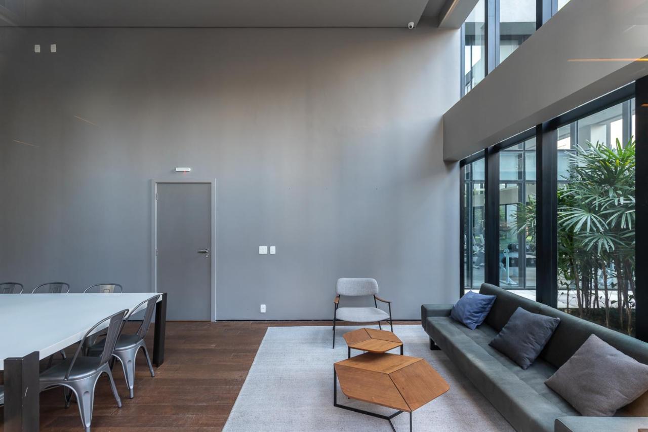 Loft Em Moema, Proximo Ao Metro, Com Estacionamento No Apartamento *