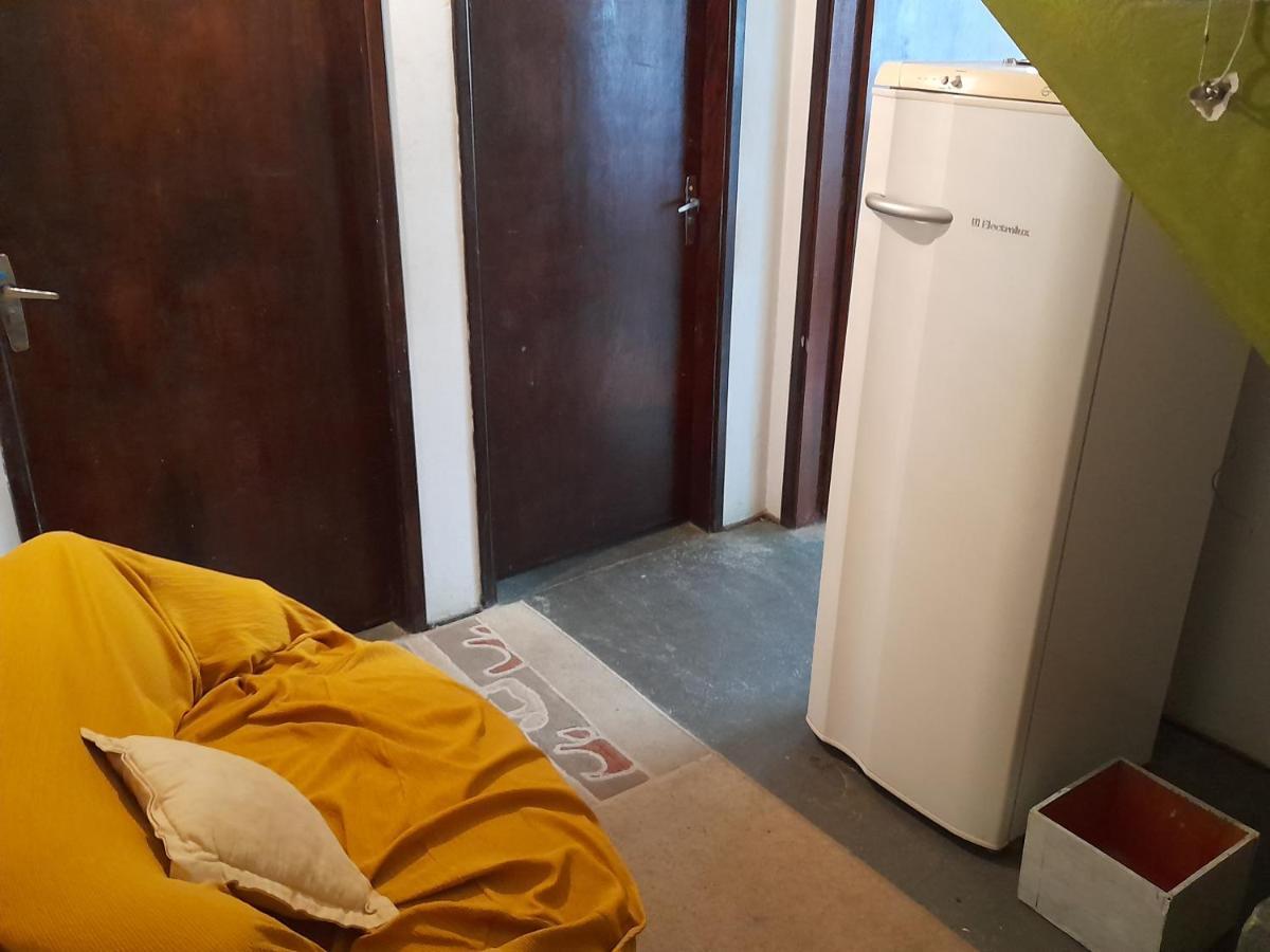 Acomodação com café da manhã  Acbh - Adega Cafe Brasil Hospedagem