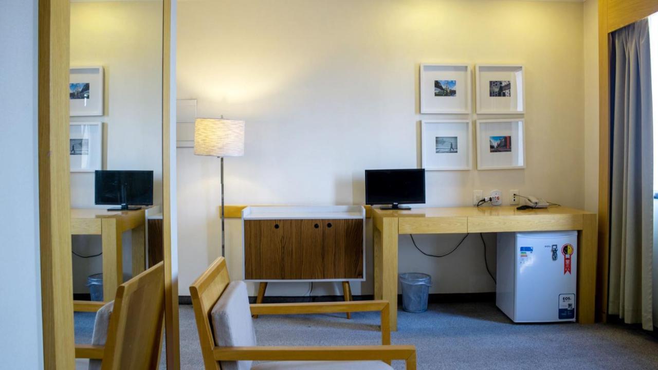 Flat Com Wifi Ao Lado Do Aeroporto De Congonhas Sp São Paulo