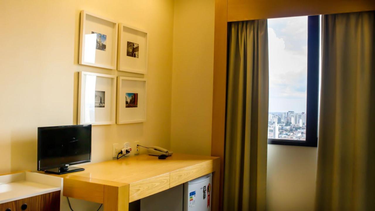 Apartamento Flat Com Wifi Ao Lado Do Aeroporto De Congonhas Sp *