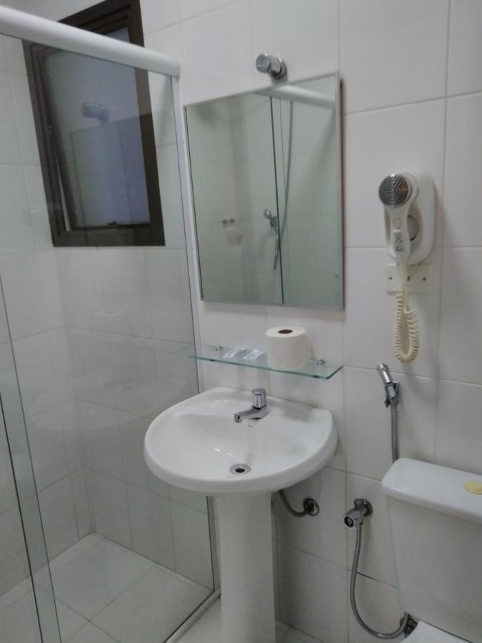 Paris Hotel 2*