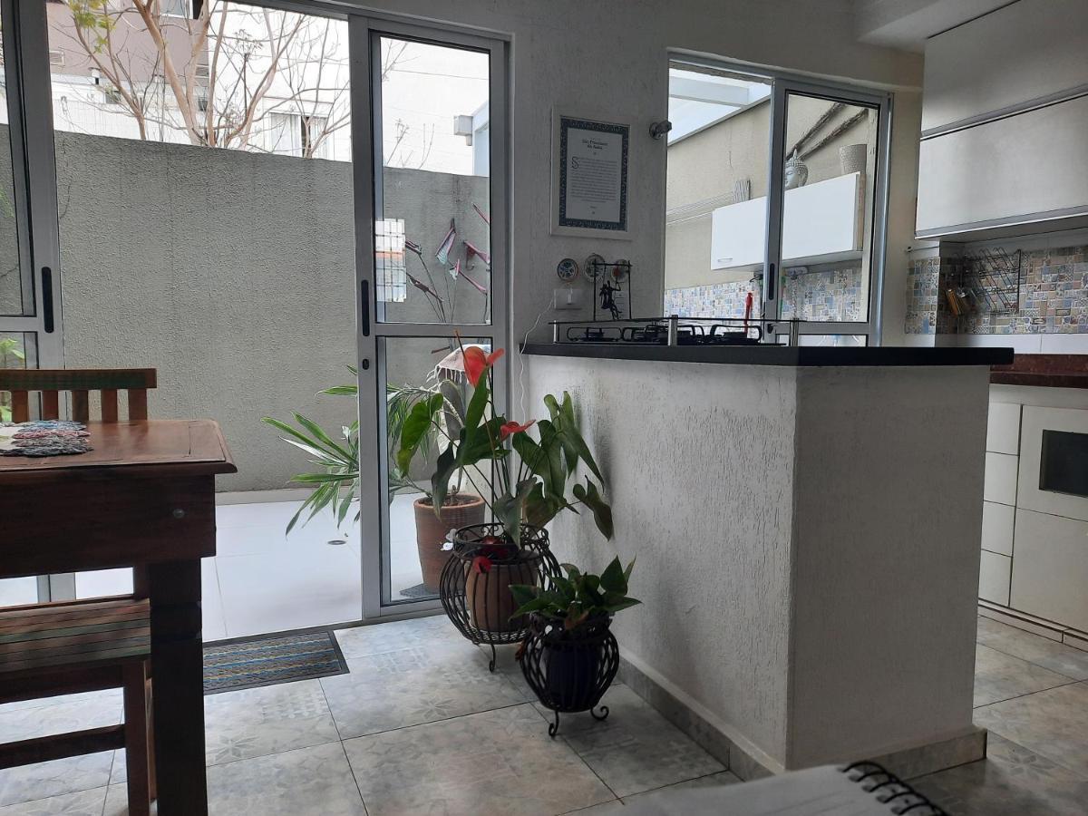 Charmosa Casa Em Condominio Com Quintal Holiday home