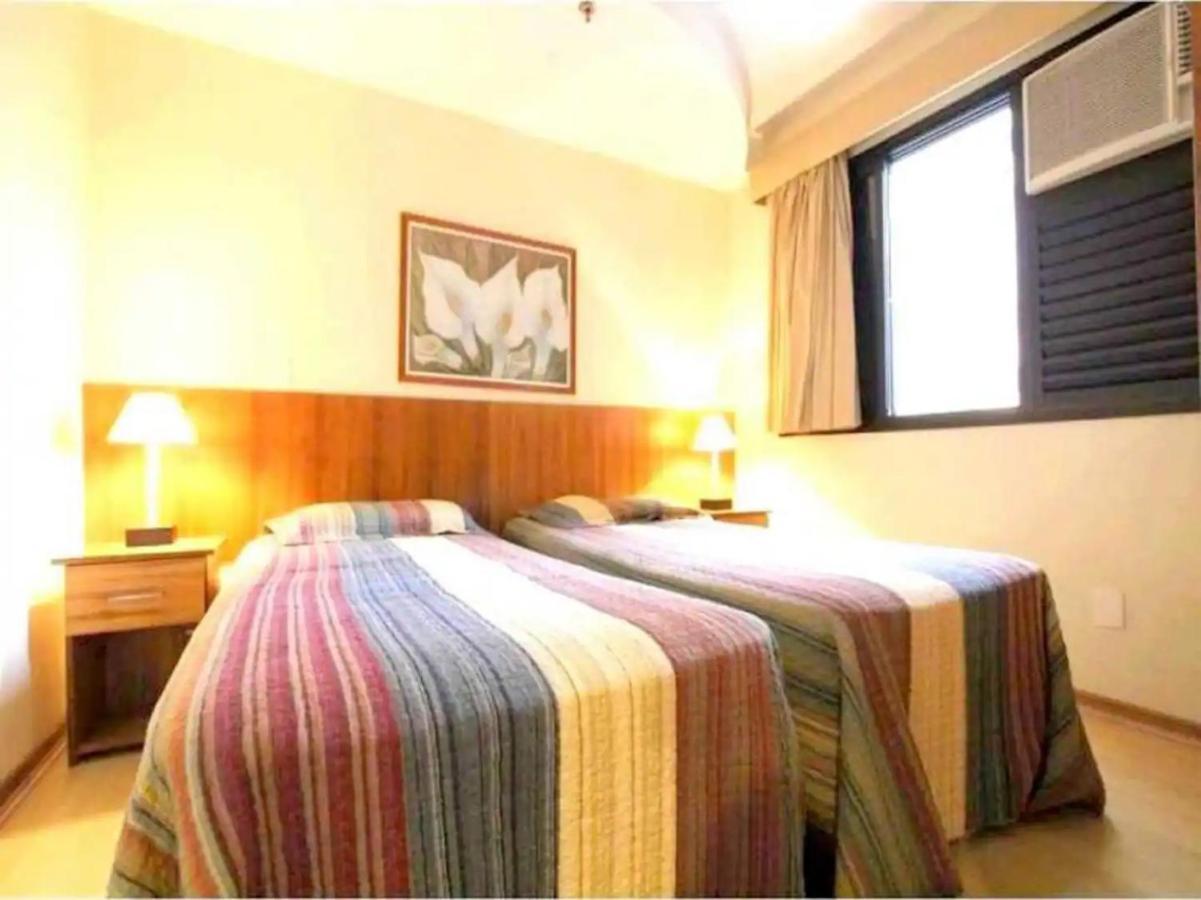 A1 Flats Red Pool Berrini Aparthotel
