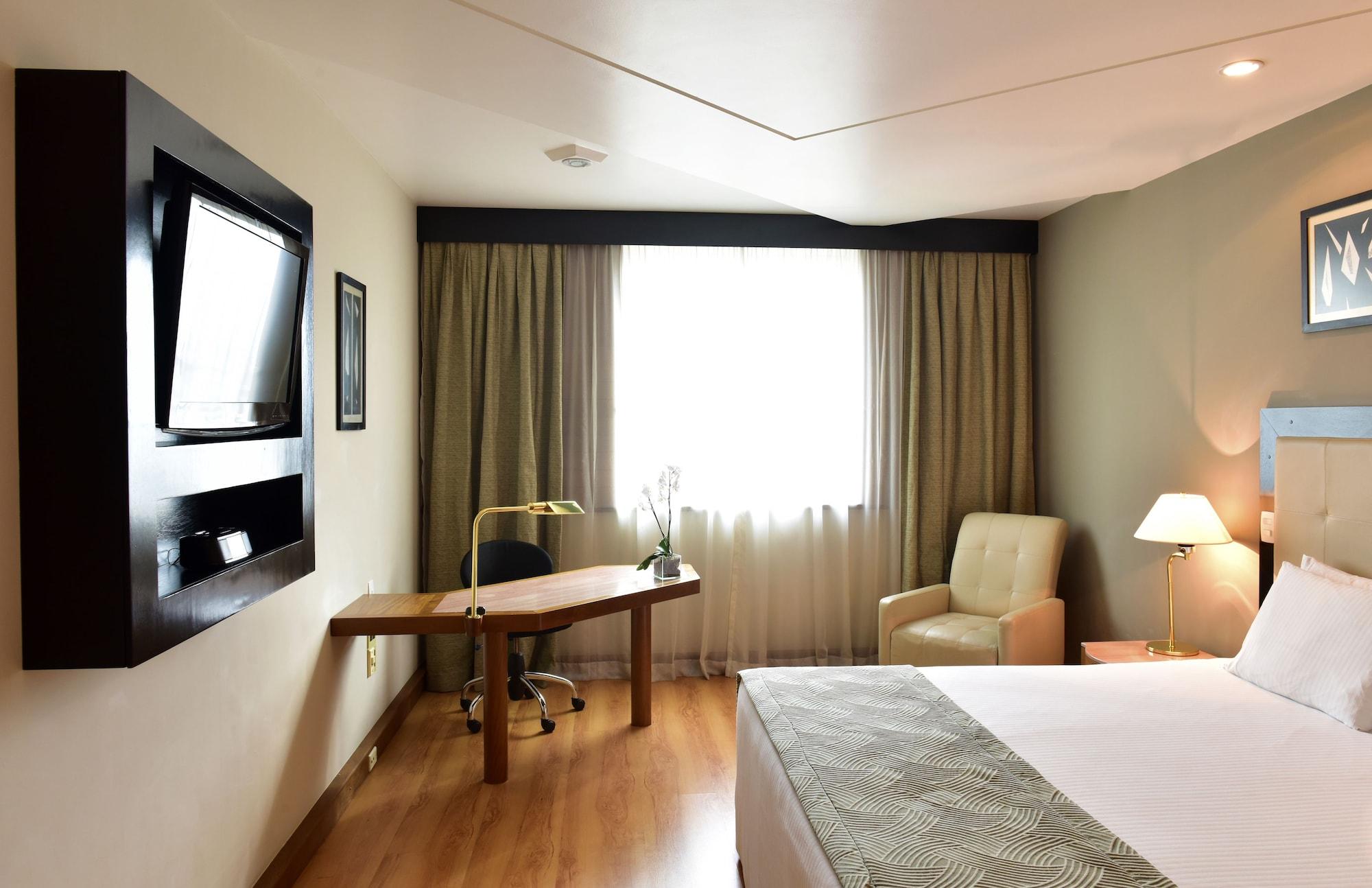 Pestana Hotel 4*