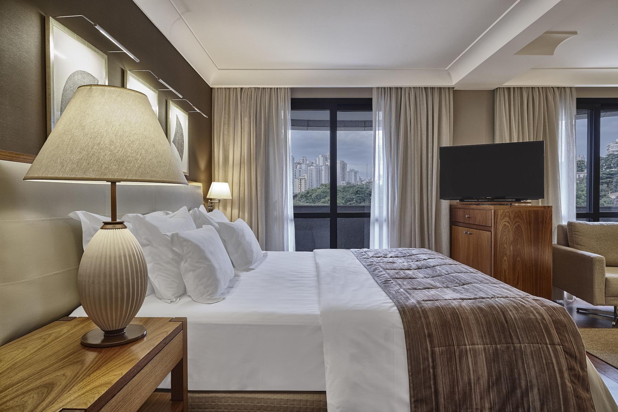George V Alto De Pinheiros Hotel