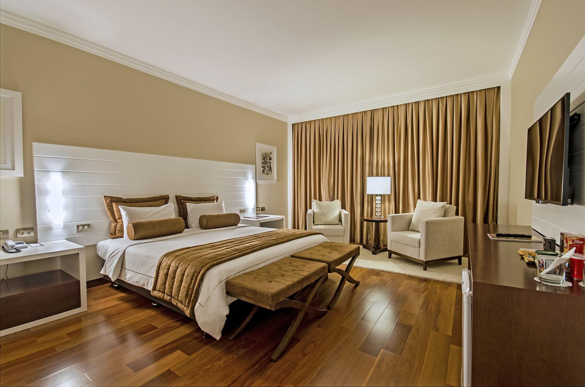 Transamerica Hotel 5*