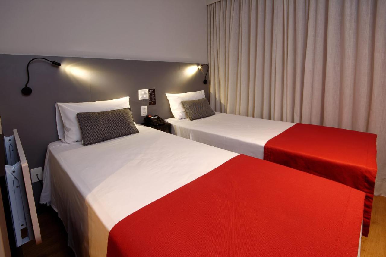 Golden Tower Express Berrini By Fenix Hotel 3*