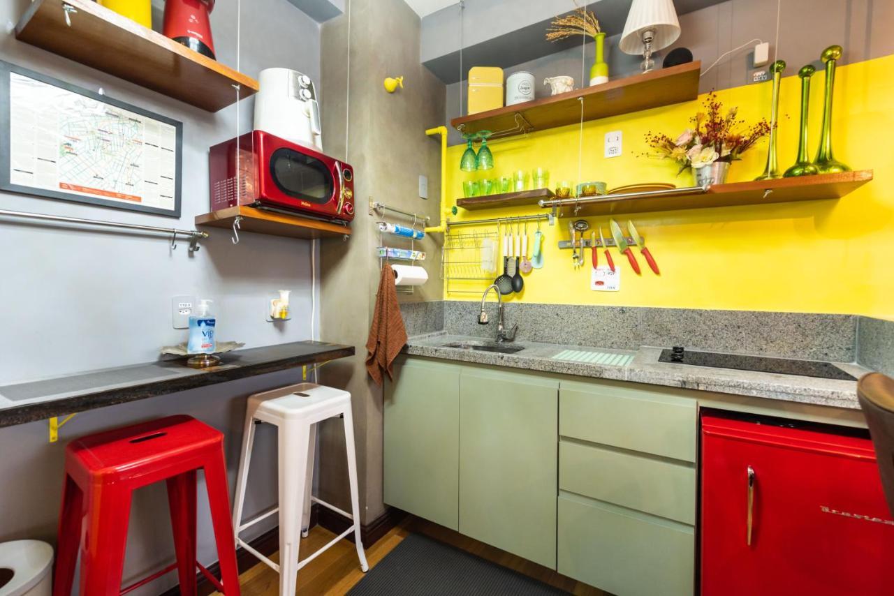 Apartamento Apto1605 - Inteiro, Completo E Confortavel *